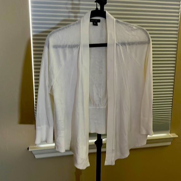 Eddie Bauer Size M Medium Shrug Sweater Cover Up - Picture 1 of 3